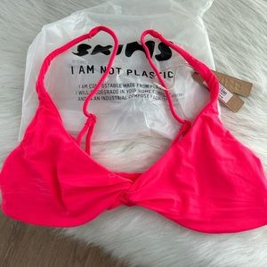 Skims fits everybody triangle bralette size M- ultra pink